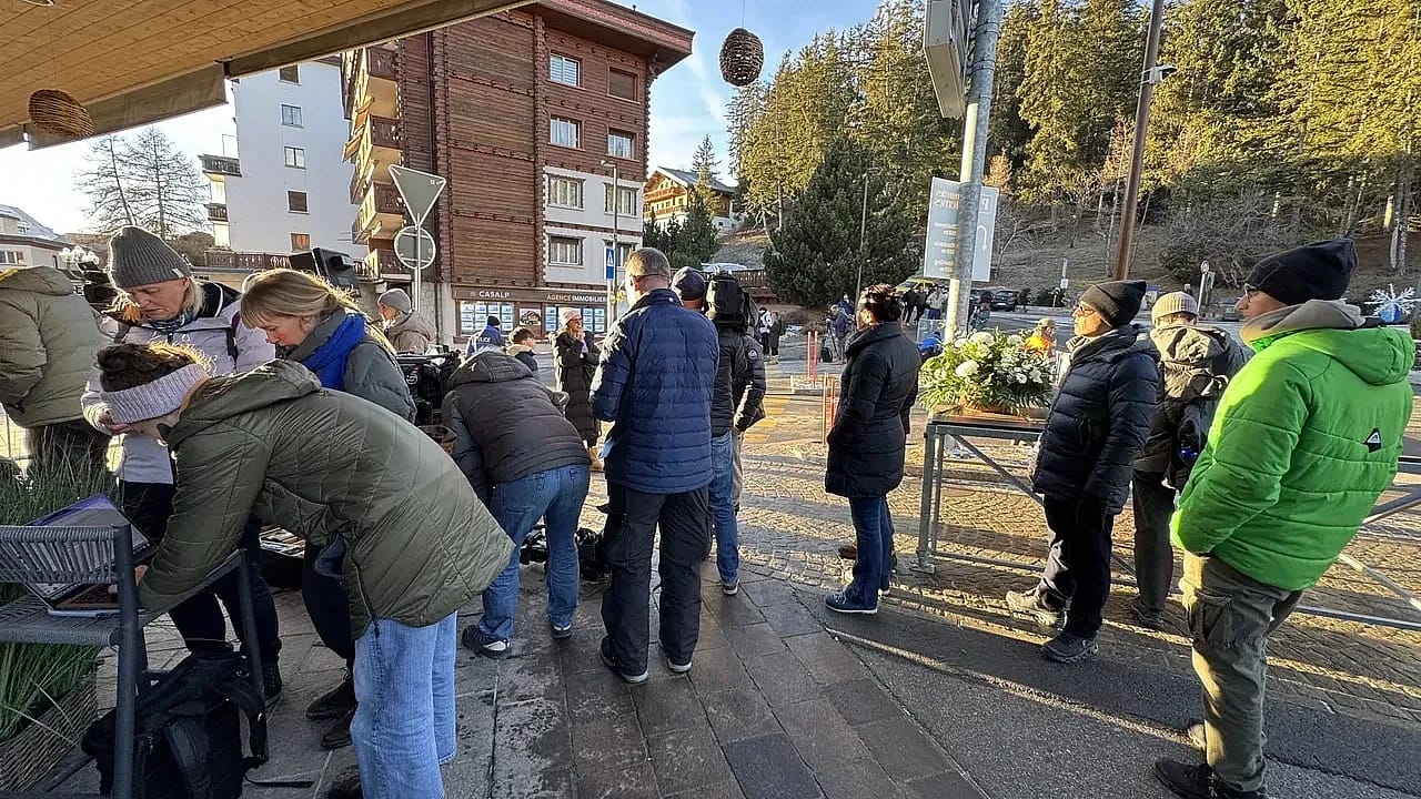 İsviçre'de Yılbaşı Kutlamasında Çıkan Bar Yangını Nedeni Ortaya Çıktı