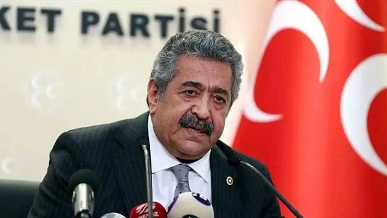 MHP Yeni Anayasa Tartışmalarında Yüz Maddelik Kapsamlı Teklifini Kamuoyuna Duyurdu