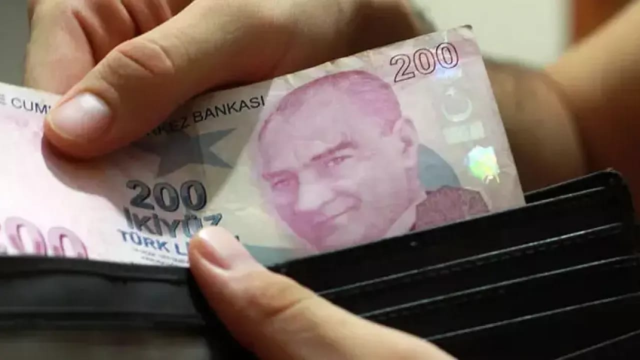 Milyonlarca Çalışan ve Emekli İçin Zamlı Maaş Takvimi Belirlendi