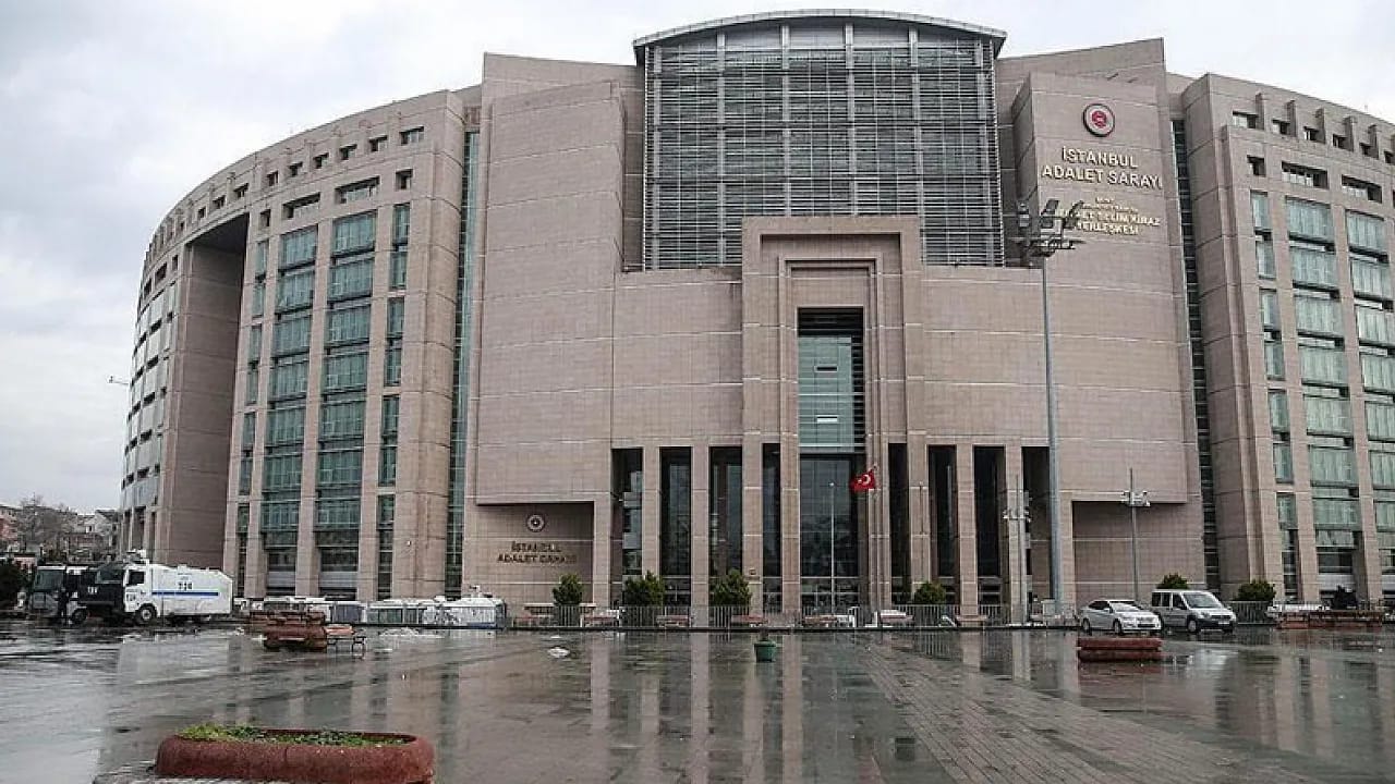 İmamoğlu'na 100 Bin TL Tazminat Cezası!