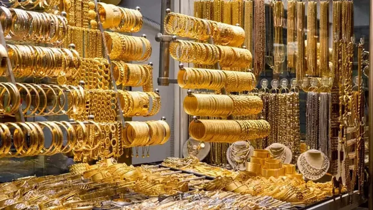 Küresel Ekonomideki Belirsizlikler Altın Fiyatlarını Tarihi Rekor Seviyelere Taşıdı