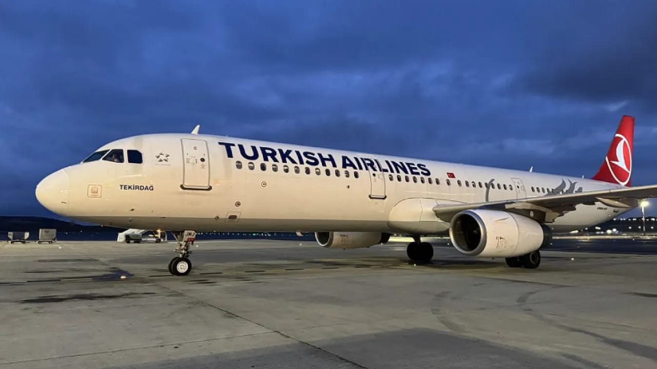 THY Uçağında Motor Arızası Uyarısı: Katmandu Seferi Hindistan'a Acil İniş Yaptı
