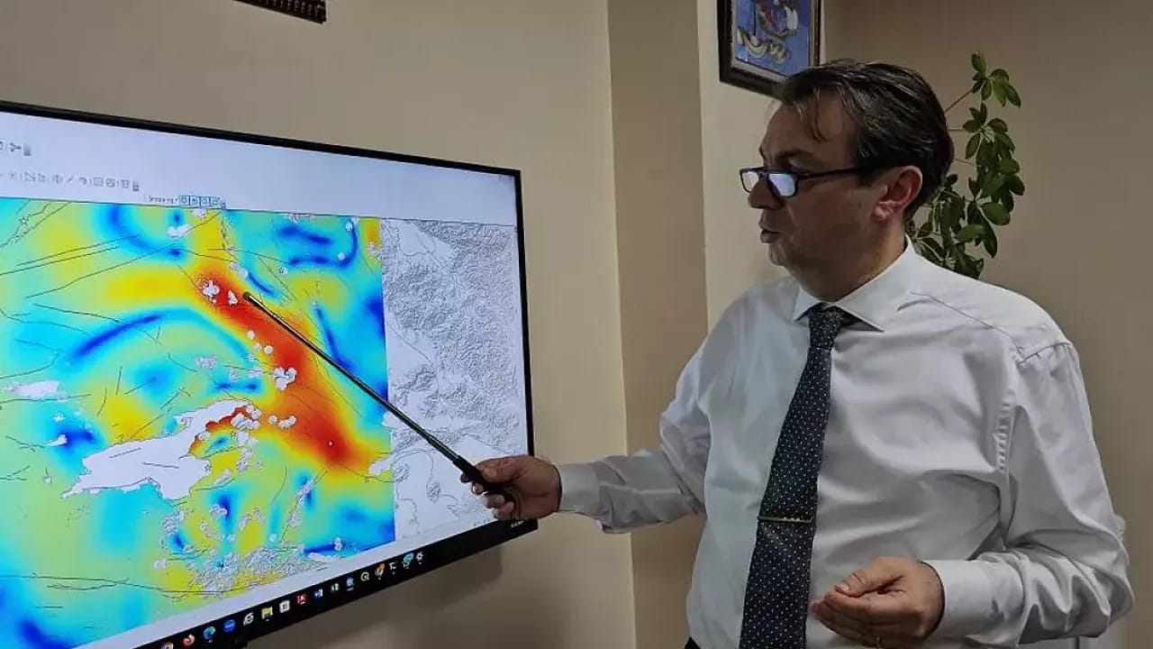 250 Kilometrelik Fay Hattı Alarm Veriyor: Uzmanlardan O İl İçin Kritik Deprem Uyarısı