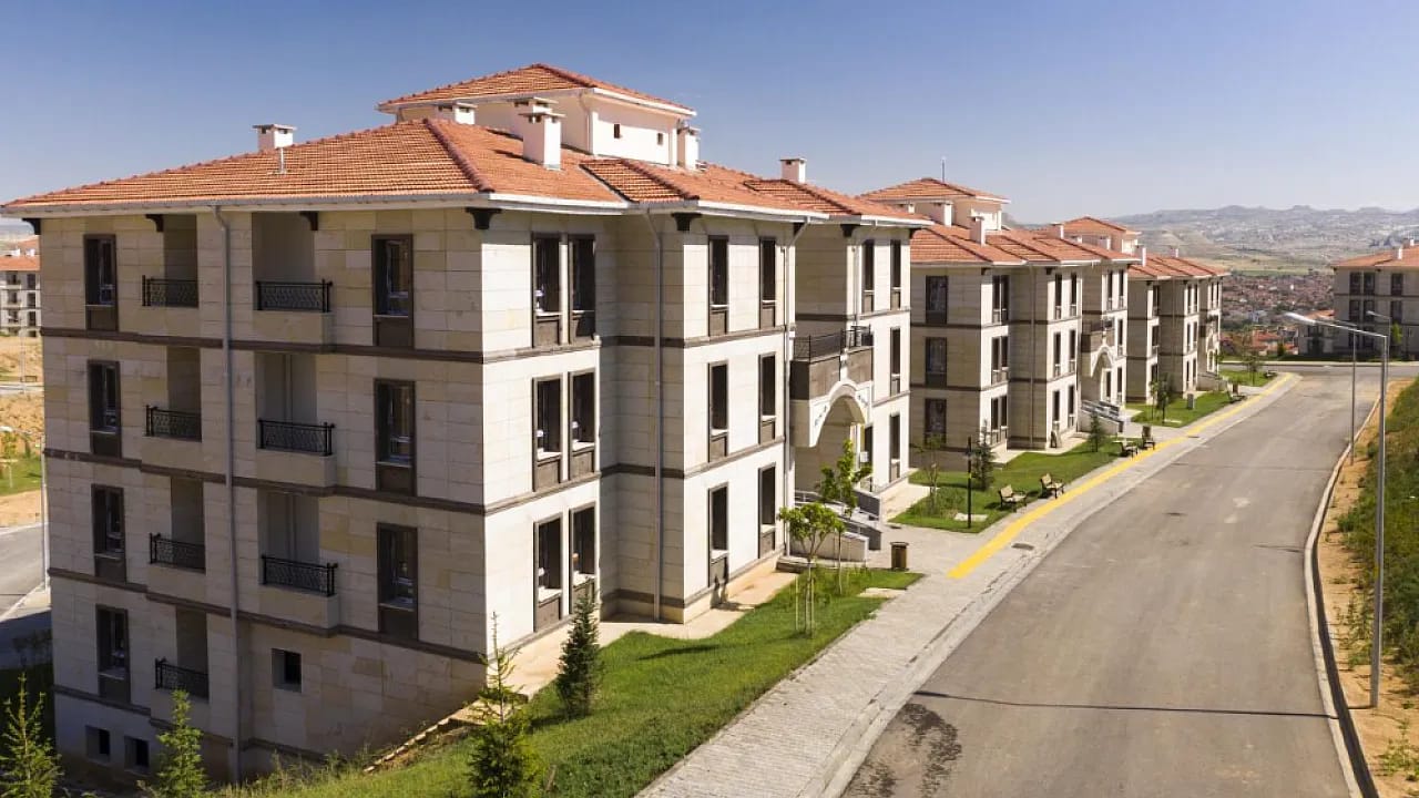 500 Bin Sosyal Konut Projesinde Kura Heyecanı Devam Ediyor
