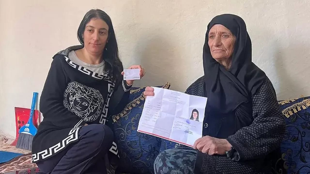 40 Yıldır Kimliksiz Yaşam: Akarsu Ailesinin Dramı