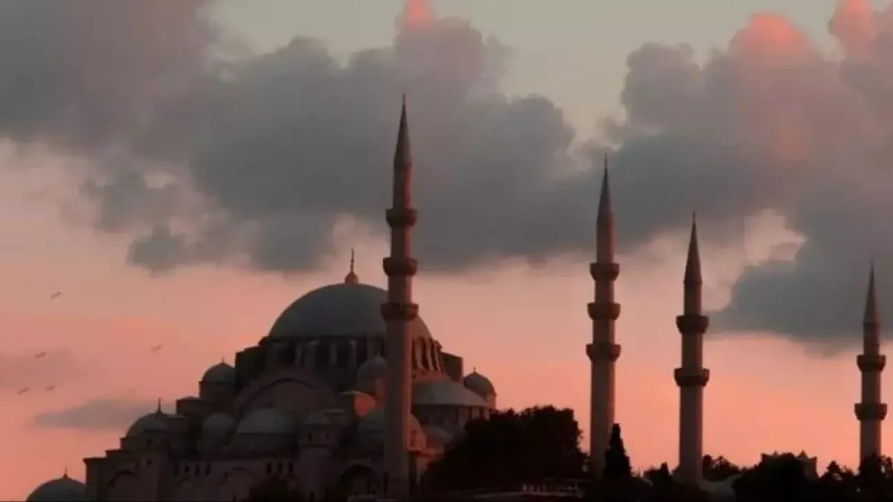 11 Ayın Sultanı Ramazan Ayında Yarı Yol Geride Kaldı