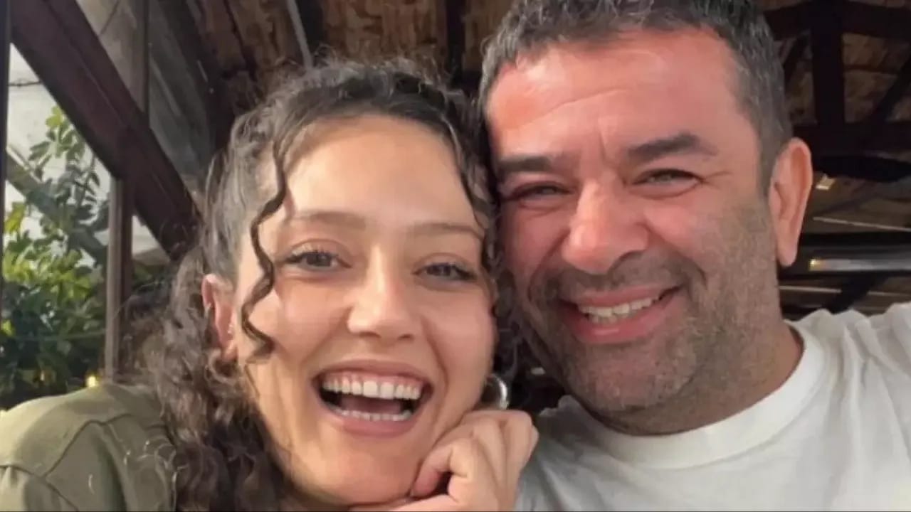 Bülent Şakrak ve Duygu Arabacıoğlu Çifti Birinci Yıl Dönümlerini Kutladı