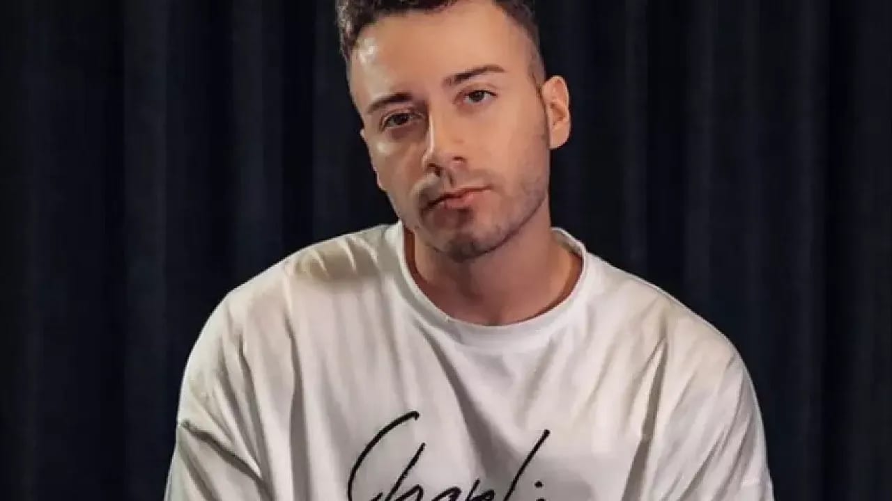 Hayattayım Videosu Rekor Kırdı: Enes Batur'dan Tarihi Kazanç