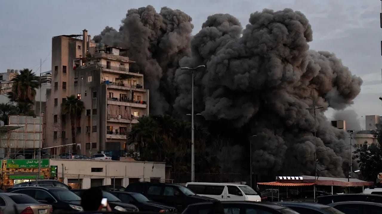 Lübnan'da Gece Boyu Saldırılar: Hedefler Vurulmaya Devam Ediyor