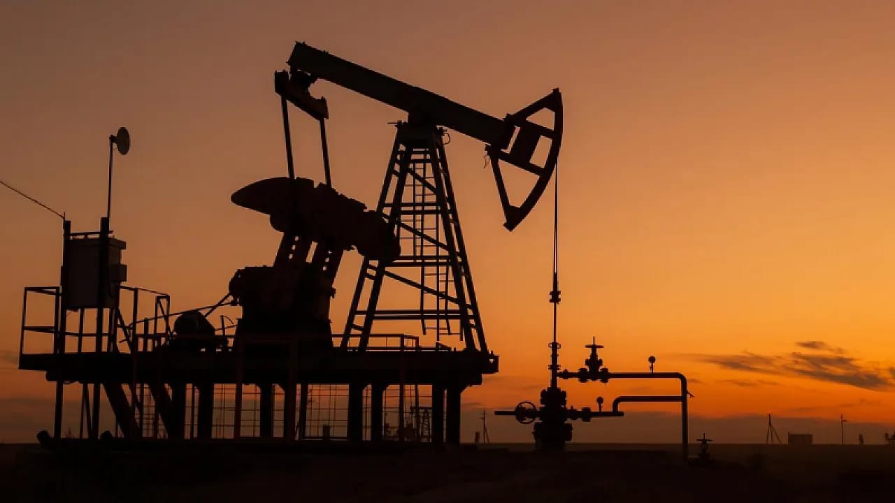 Küresel Enerji Piyasalarında Savaş Alarmı: Petrol ve Doğal Gaz Fiyatları Rekora Koşuyor!