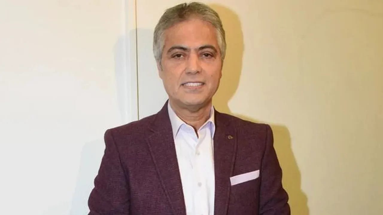 Ünlü Sanatçı Cengiz Kurtoğlu Sağlık Sorunları Sebebiyle Hastaneye Kaldırıldı