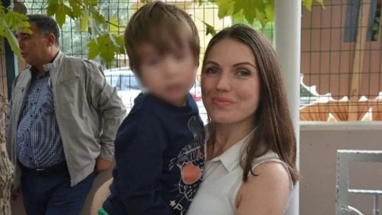 Bursa Büyükşehir Belediye Başkanı Mustafa Bozbey ve Kızı Side Bozbey Gözaltına Alındı
