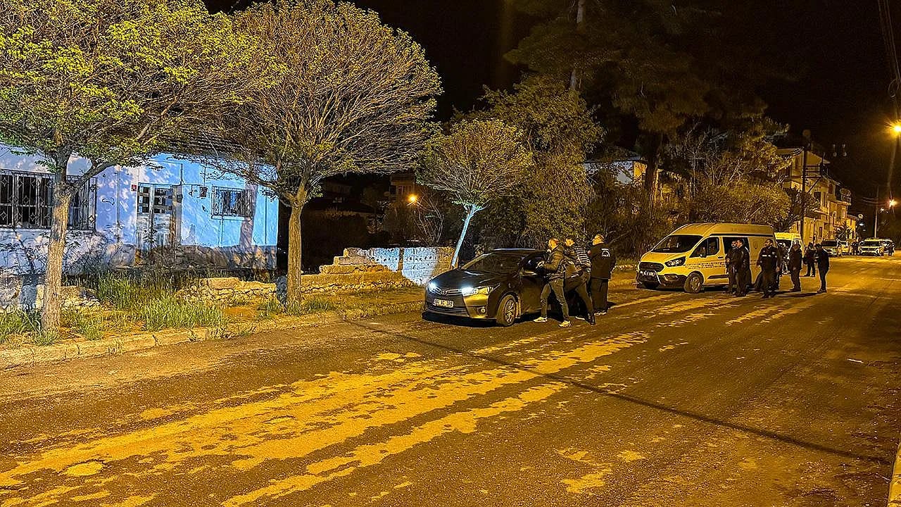 Özel Harekat Kuşattı, Dronlar Tespit Etti! Uşak'taki Saldırgan Sağ Yakalandı