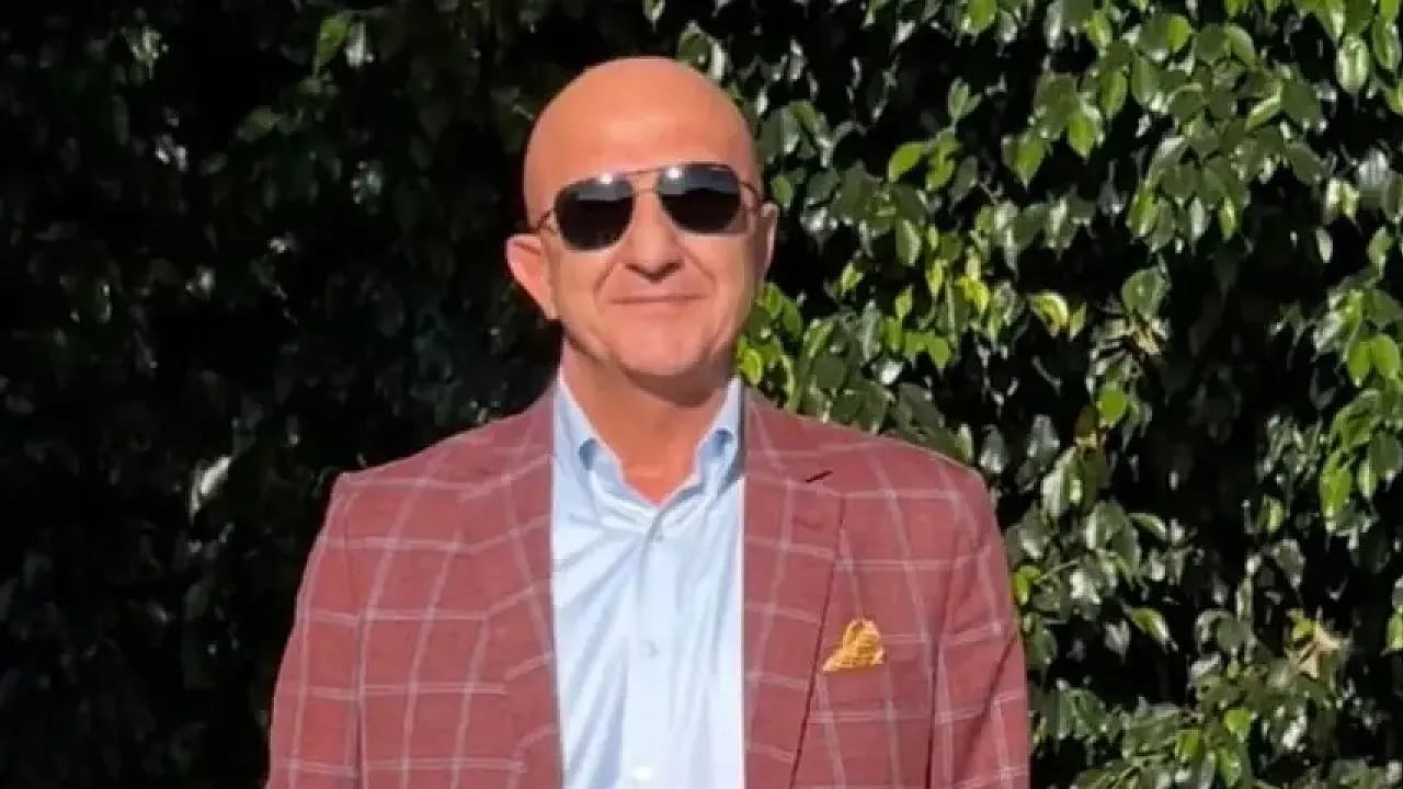 Mevlüt Çavuşoğlu'nun Kardeşi Aydın Çavuşoğlu Ofisinde Vuruldu!