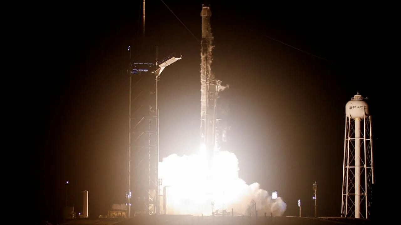 SpaceX'in Teksas'taki Dev Üssünde Patlama!