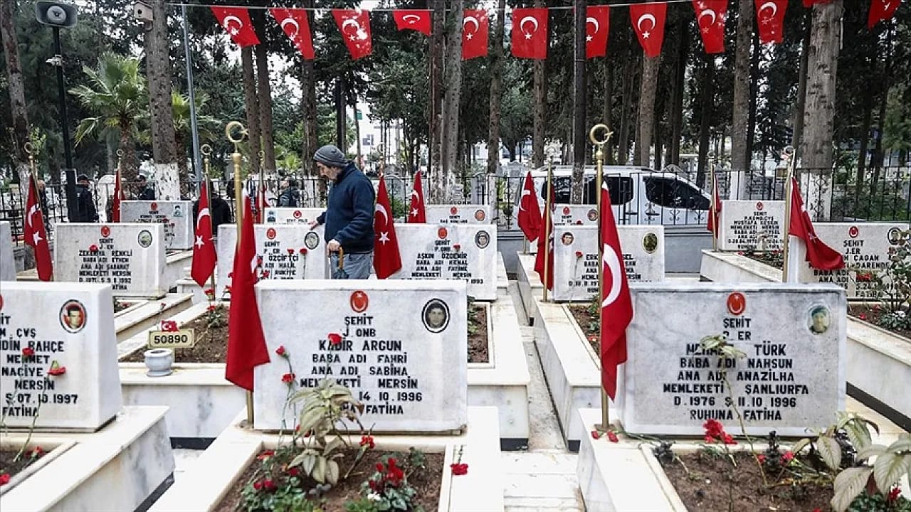 Şehit Yakınlarına Yeni Düzenleme! Maaş Artışı ve Ömür Boyu Haklar Yolda