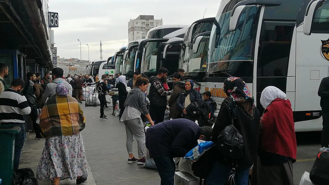 Bayram Yoğunluğu Erken Başladı! Otobüslerde Ek Sefer Biletleri Satışa Çıktı