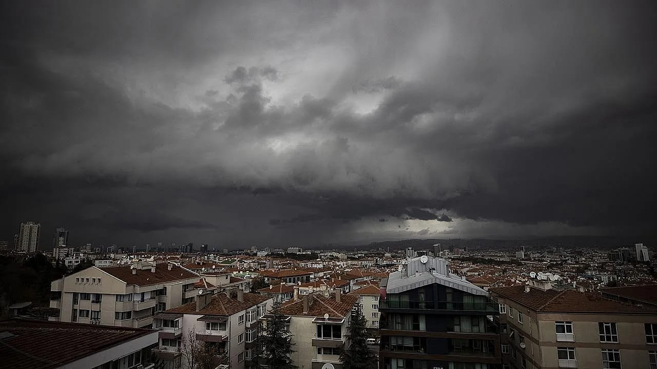 Bayramda Plan Yapanlar Dikkat! O Bölgelerde Sıcaklıklar Mevsim Normallerinin Altına İniyor