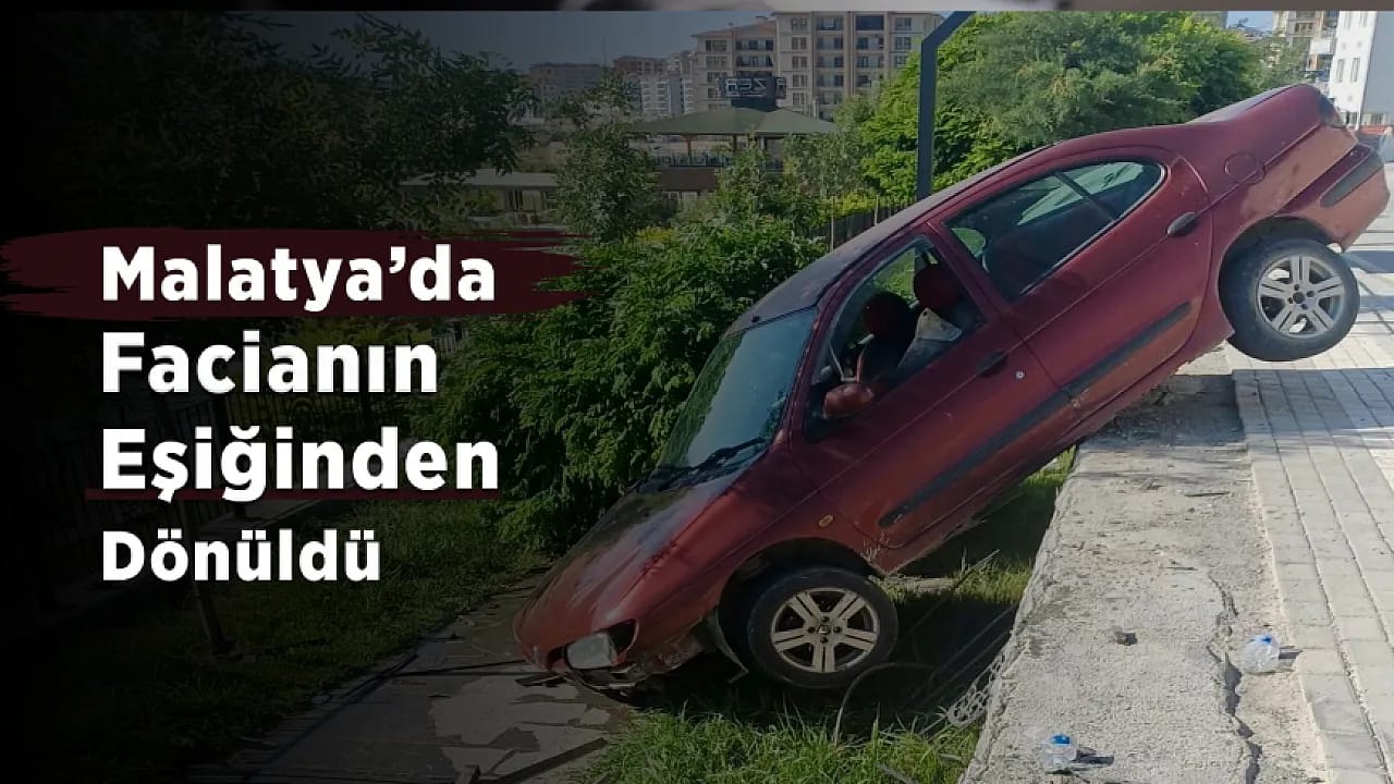 Malatya'da Korkutan Kaza! Sürücü Şans Eseri Kurtuldu