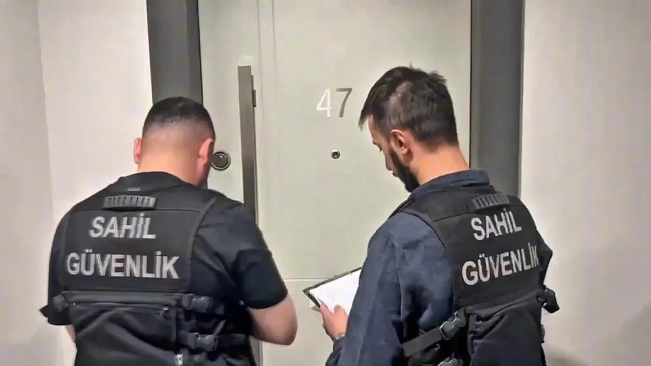 İstanbul Merkezli Dev Operasyon! Dört İlde Kaçakçılık Şebekesi Çökertildi