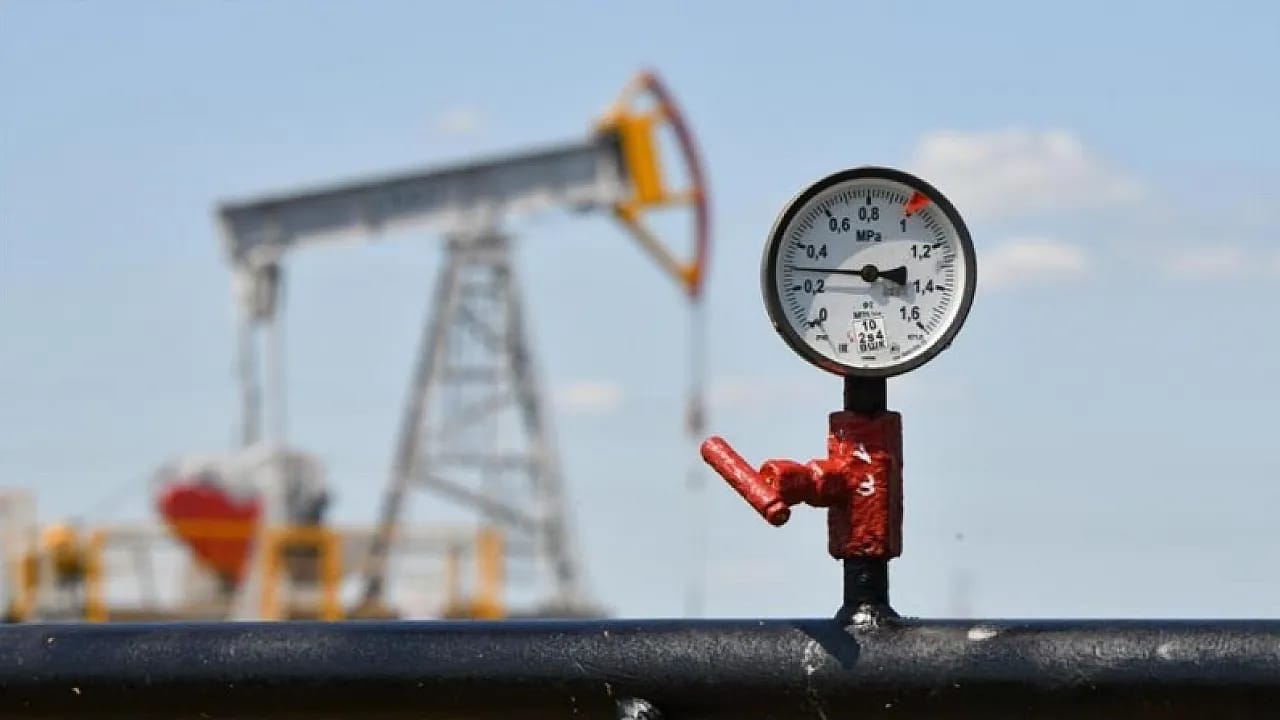 Trump'ın İran Açıklamaları Petrol Fiyatlarını Yükseltti! Brent 85 Doları Aştı